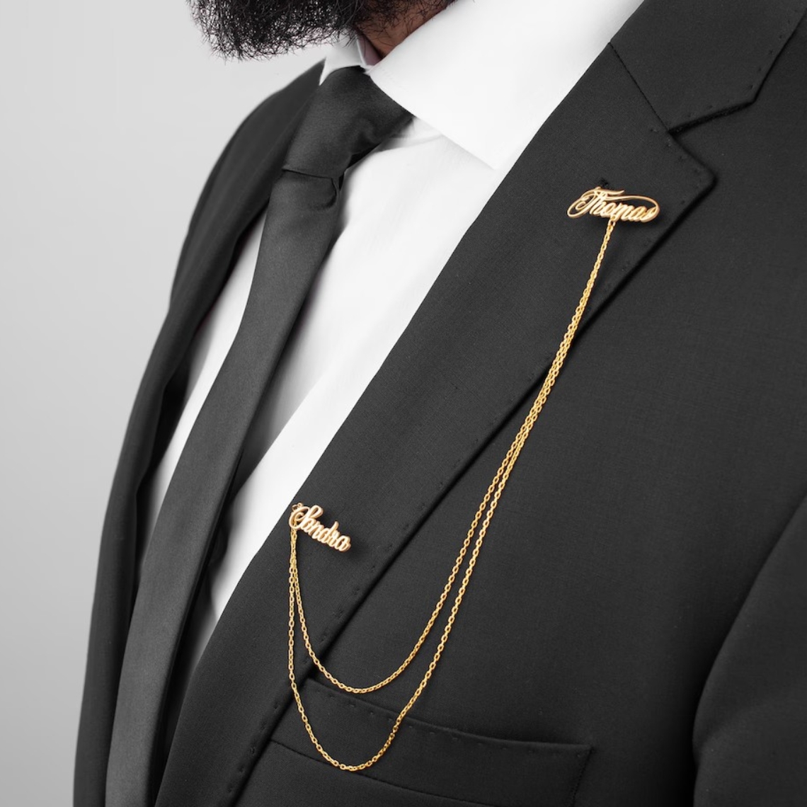 Tuxedo Lapel Pin - بروش مخصص باسمين للرجال، مجوهرات ملابس