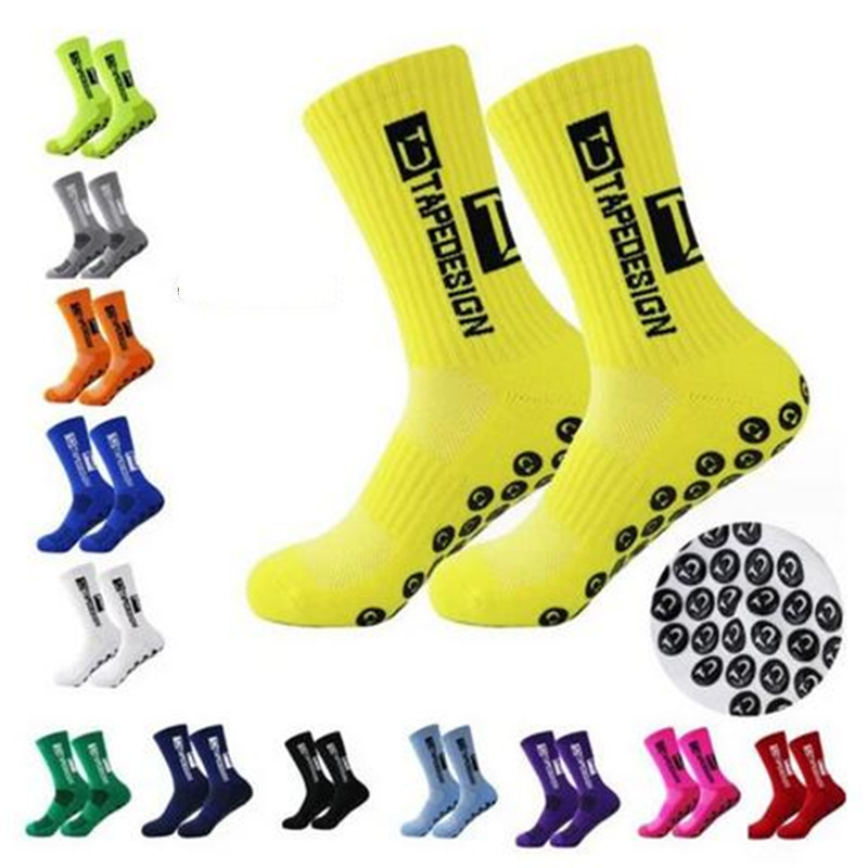 TAPEDESIGN جوارب كرة قدم جديدة - مراجعة Sock Garter Men وسعره